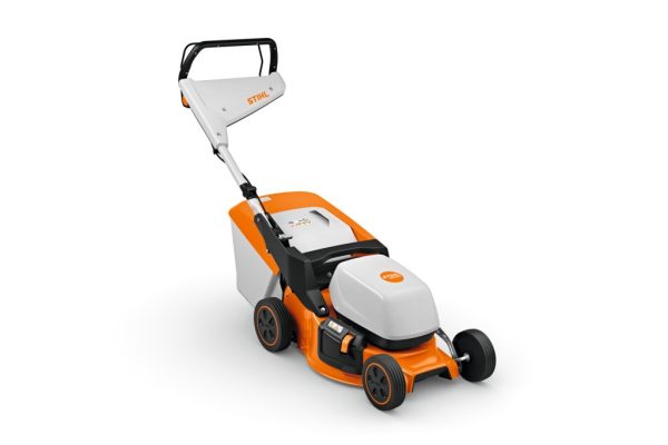 Vejapjovė STIHL RMA 243.3 su akumuliatoriumi AK 20 ir įkrovikliu AL 101