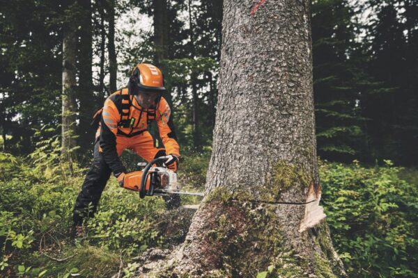 Motorinis pjūklas STIHL MS 400.0 C-M VW - Image 8