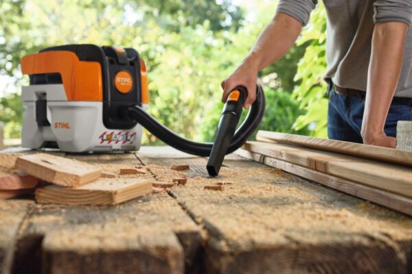 Dulkių siurblys akumuliatorinis Compact STIHL SEA 50.0 L (be akum. ir krov.)
