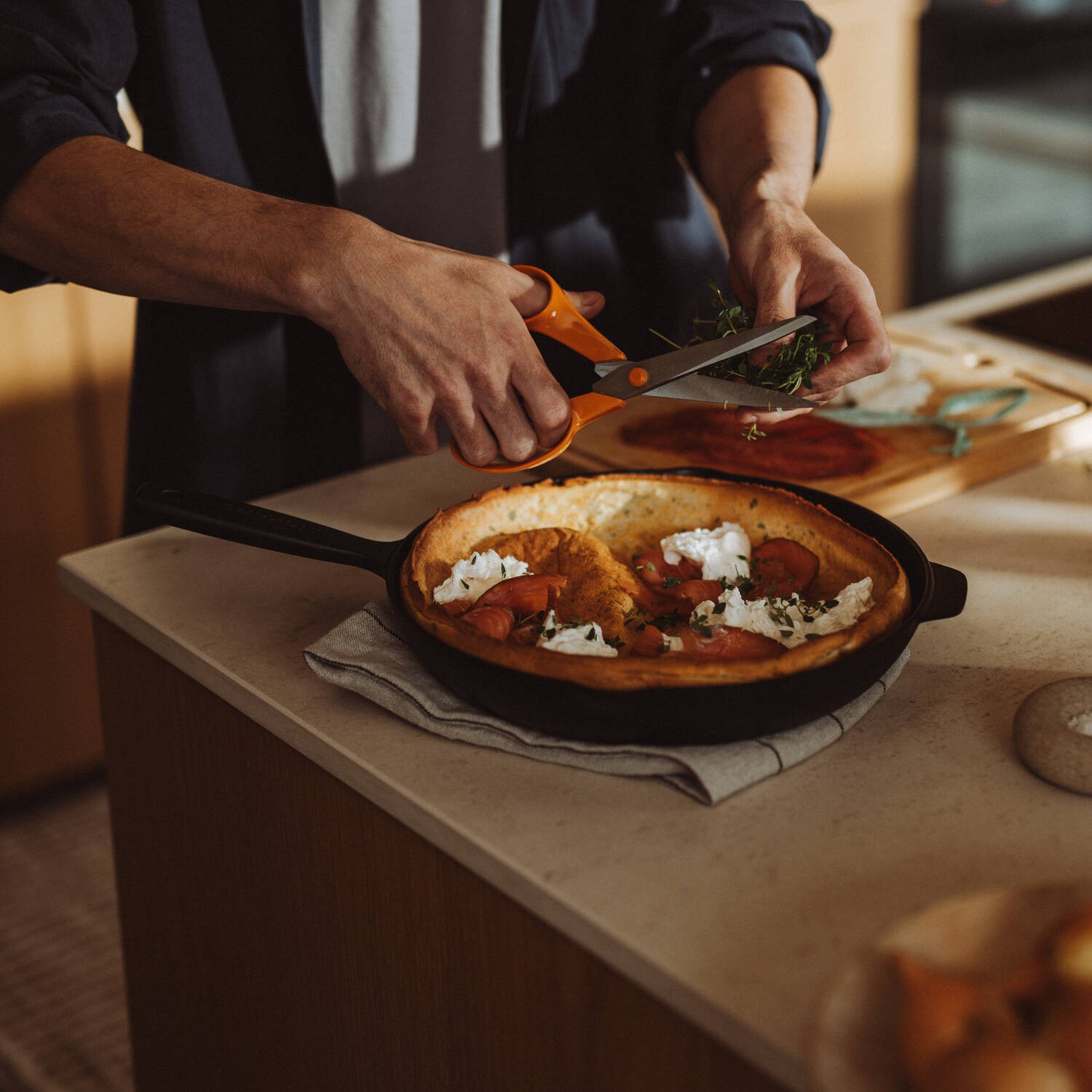 Folken ketaus keptuvė 28 cm - Image 7