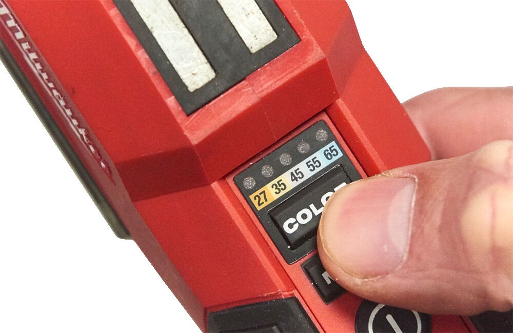 Akumuliatorinis prožektorius spalvų derinimui M12 CML-401 - Image 5