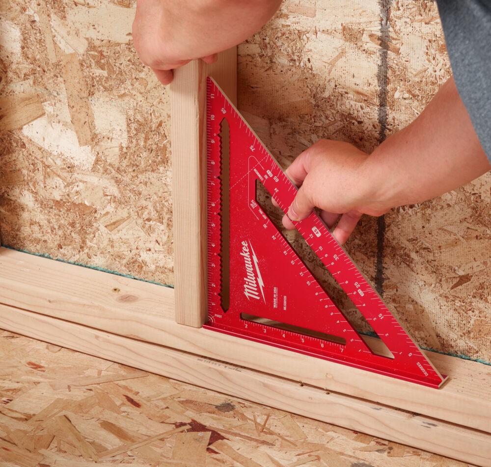 Aliuminis kampainis Milwaukee metrinis 300mm