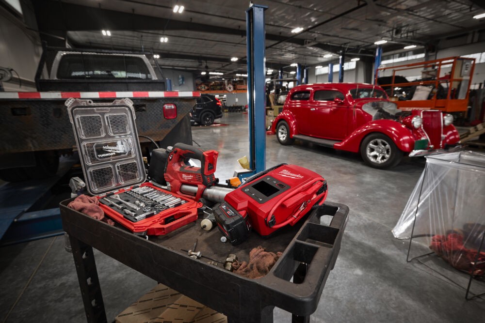 Užvedėjas (Busteris) M18 JS2000