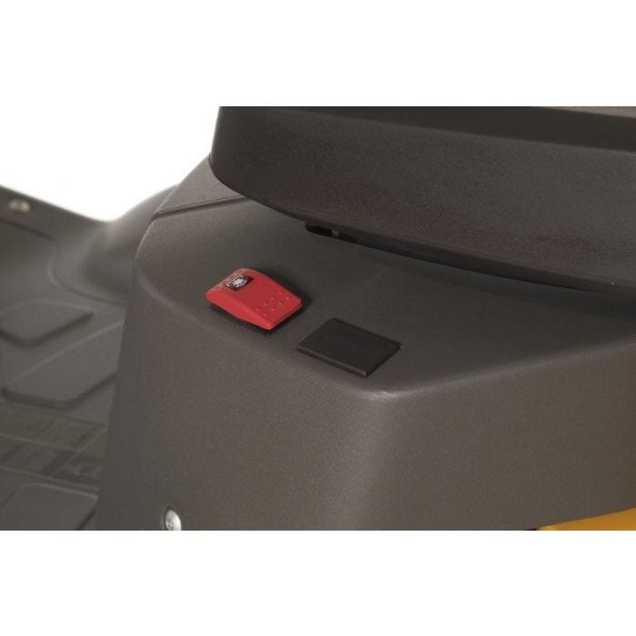 Traktoriukas STIGA Park 300 LC (su 85 cm. Agregatu komplekte) - Image 12