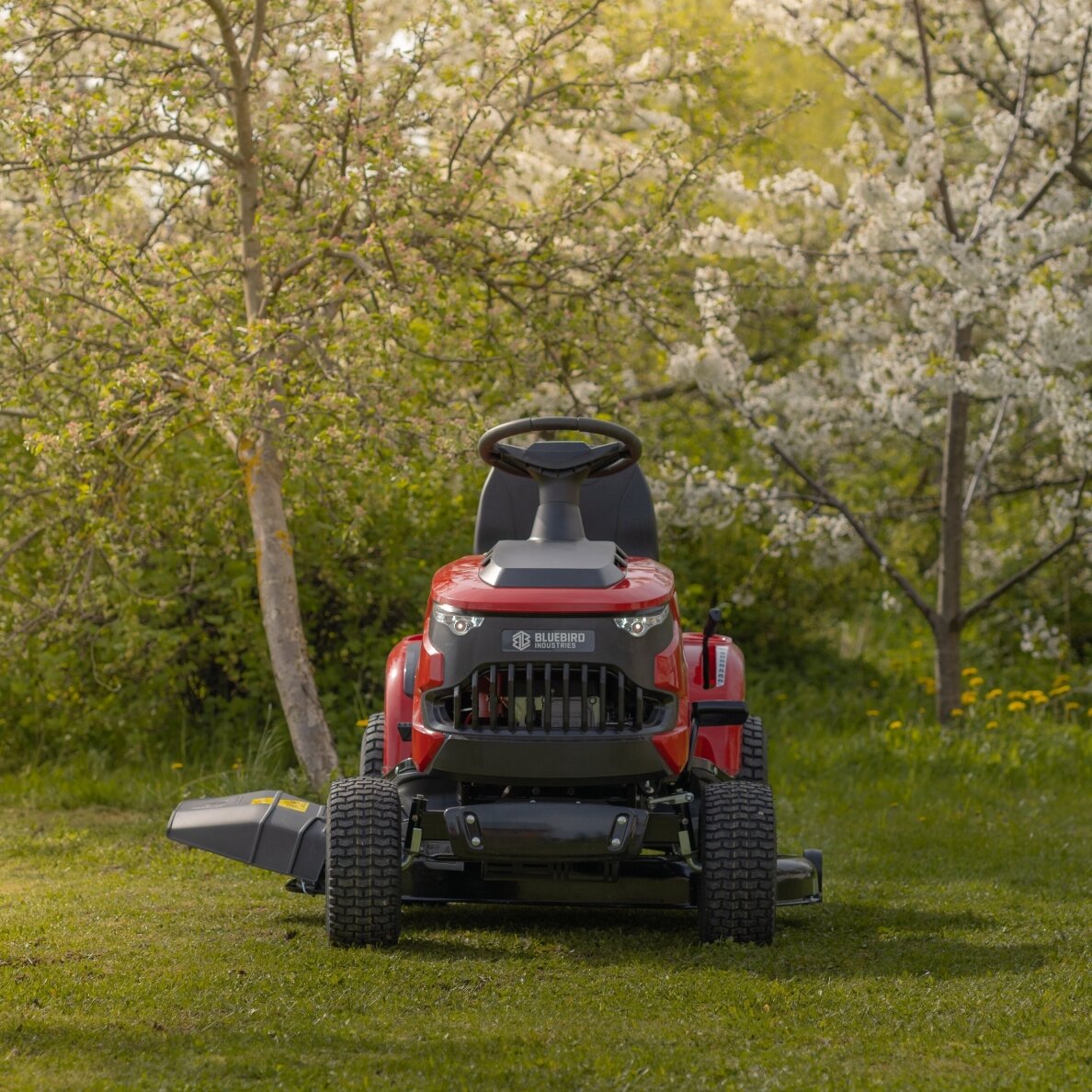 BLUE BIRD TR SL 108H VEJOS TRAKTORIUKAS - Image 16