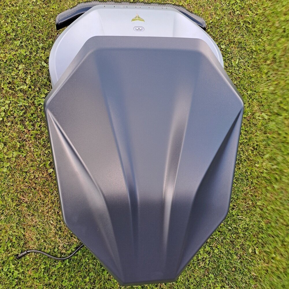 Įkrovimo stotelės stogelis Hookii Neomow robotams