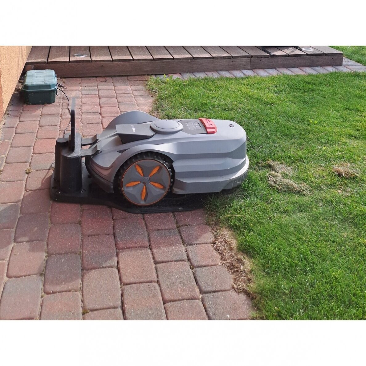 Belaidis vejos robotas Sunseeker X7 Belaidis vejos robotas Sunseeker X7 - Image 10