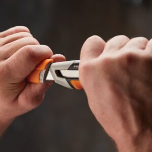 CarbonMax™ Peilis Laužomais ašmenimis 18mm