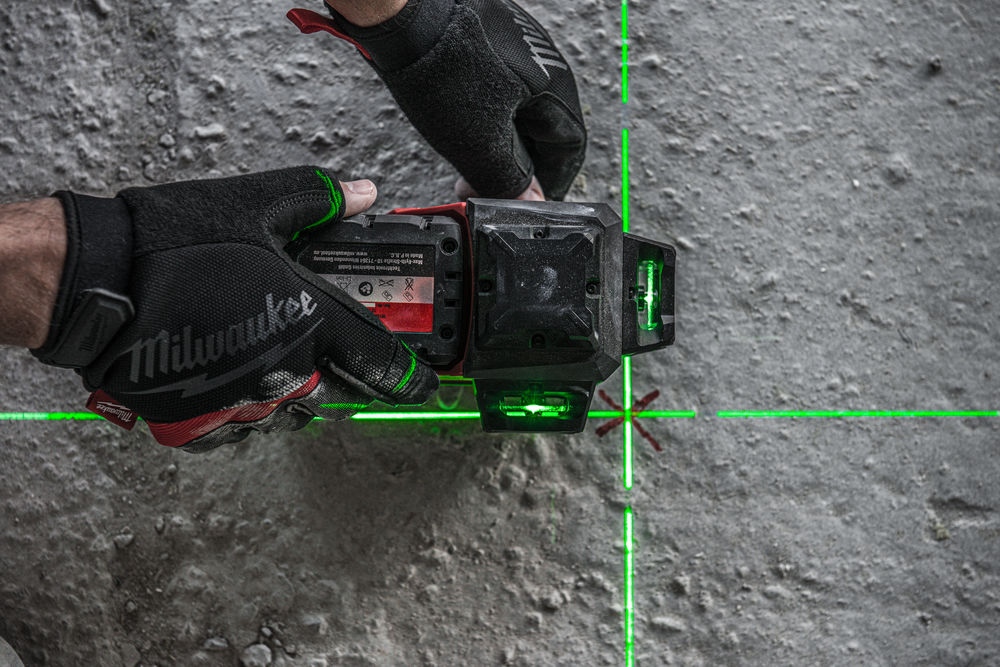 Akumuliatorinis lazerinis 360° nivelyras M12 3PL-0C Akumuliatorinis lazerinis 360° nivelyras M12 3PL-0C