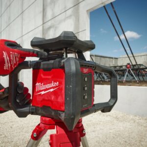 Akumuliatorinis lazerinis lauko nivelyras M18 RLOH600-201C