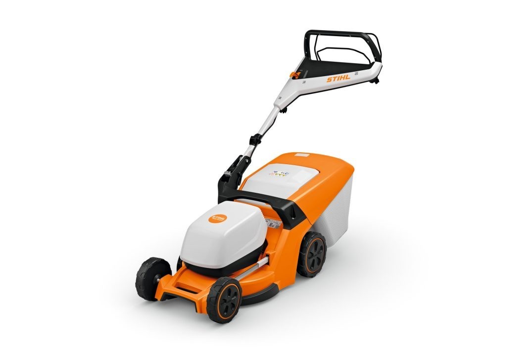 Vejapjovė STIHL RMA 443.3 V (be akum. ir krov.) Vejapjovė STIHL RMA 443.3 V (be akum. ir krov.)