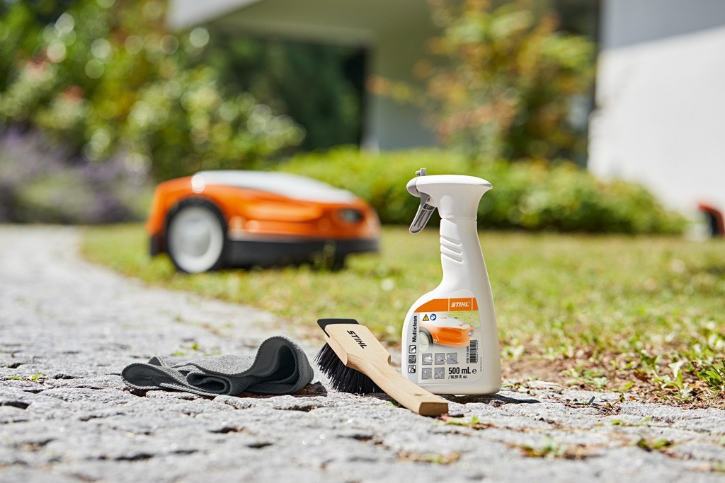 Rinkinys priežiūros iMOW "CARE & CLEAN KIT iMOW IR VEJAPJOVĖMS" 500ml Rinkinys priežiūros iMOW "CARE & CLEAN KIT iMOW IR VEJAPJOVĖMS" 500ml