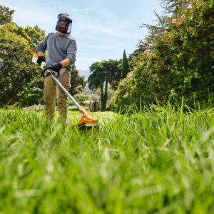 Žoliapjovė akumuliatorinė Compact STIHL FSA 70.0 R (be akum. ir krov.)