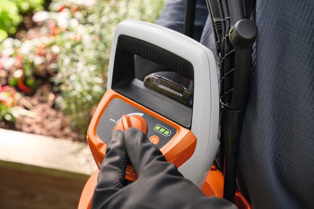 Purkštuvas akumuliatorinis STIHL SGA 30.0 SET (su AS 2 ir AL 1)(komplekte PKA 30) Purkštuvas akumuliatorinis STIHL SGA 30.0 SET (su AS 2 ir AL 1)(komplekte PKA 30) - Image 9