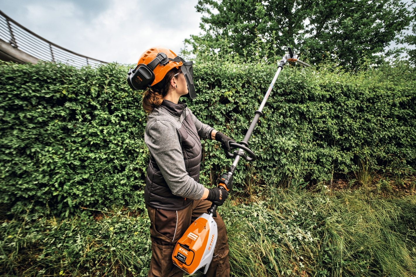 Žirklės gyvatvorių akumuliatorinės STIHL HLA 140 (be akum. ir krov.) Žirklės gyvatvorių akumuliatorinės STIHL HLA 140 (be akum. ir krov.)