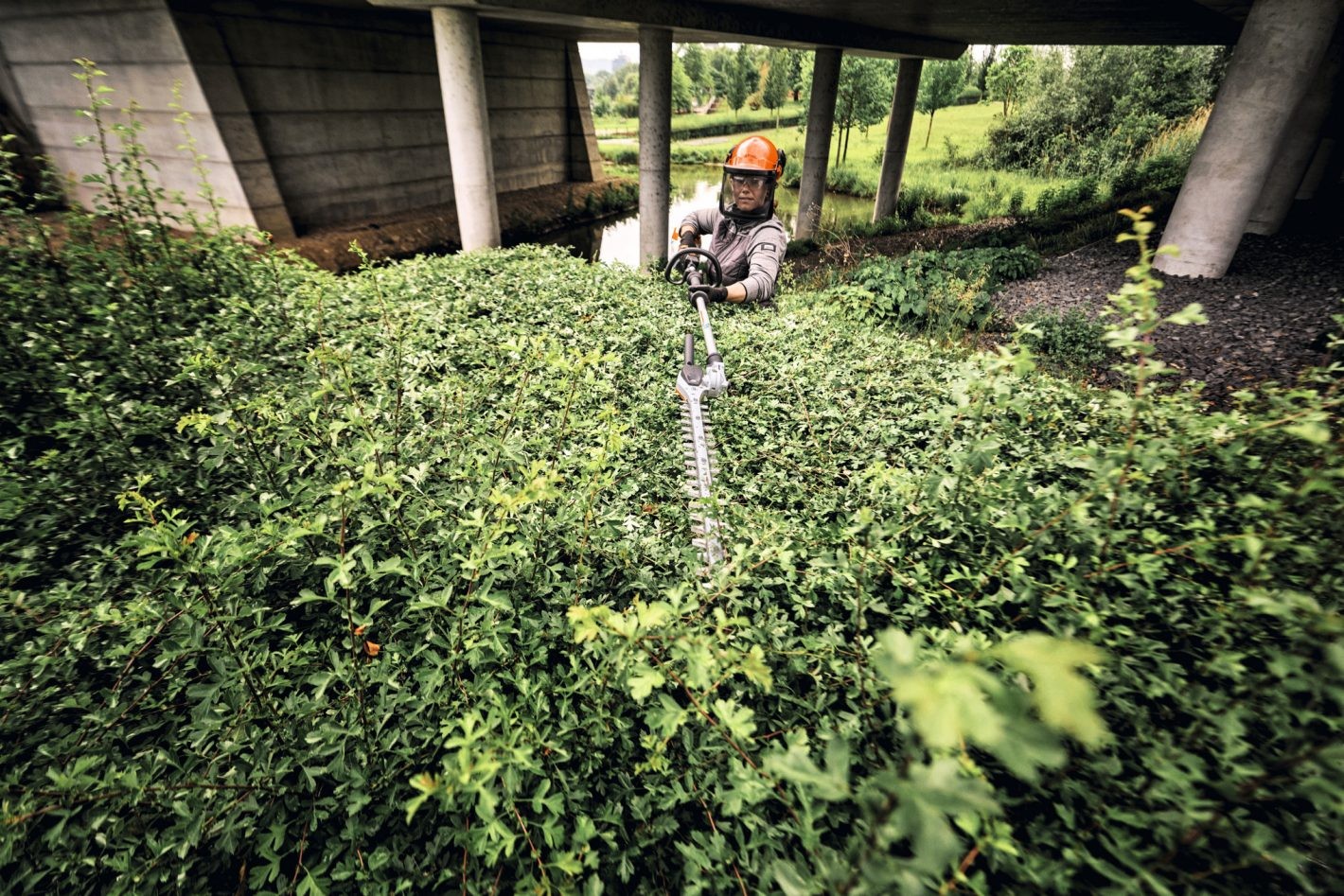 Žirklės gyvatvorių akumuliatorinės STIHL HLA 140 (be akum. ir krov.) Žirklės gyvatvorių akumuliatorinės STIHL HLA 140 (be akum. ir krov.) - Image 4