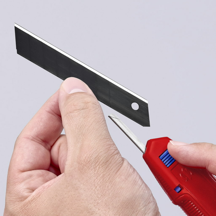 Peilis laužoma geležte18mm su ašmenų stabilizatoriumi, Cutix, Knipex Peilis laužoma geležte18mm su ašmenų stabilizatoriumi, Cutix, Knipex
