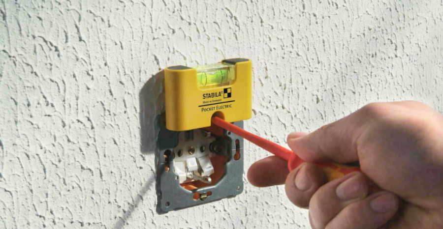 Gulsčiukas Pocket Electric su diržo segtuku 7cm, Stabila Gulsčiukas Pocket Electric su diržo segtuku 7cm, Stabila