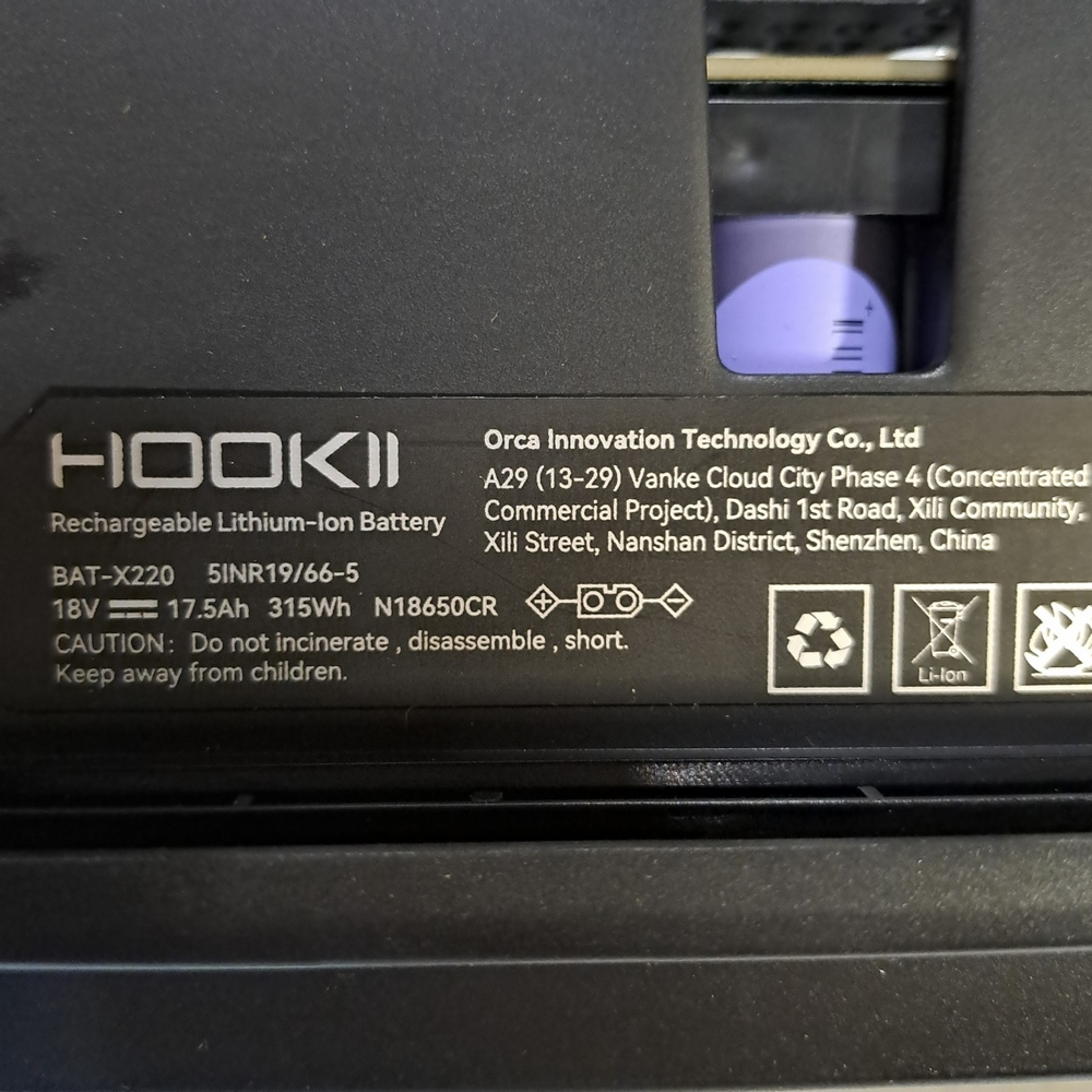 Akumuliatorius 17.5 Ah Hookii Neomow X vejos robotams (HKYFDZBJ000236) Akumuliatorius 17.5 Ah Hookii Neomow X vejos robotams (HKYFDZBJ000236)